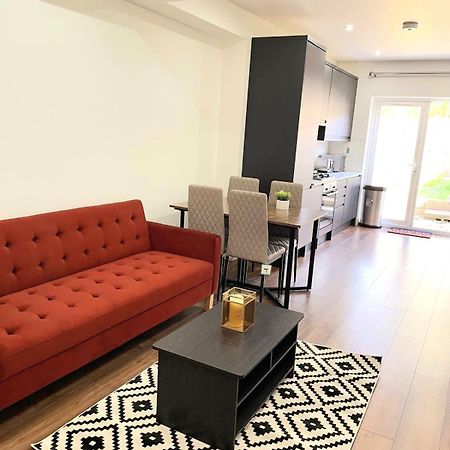 Spacious 3 Bed Flat Belvedere Dartford Exterior foto